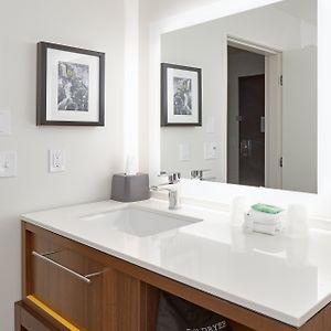 Premium King Room
